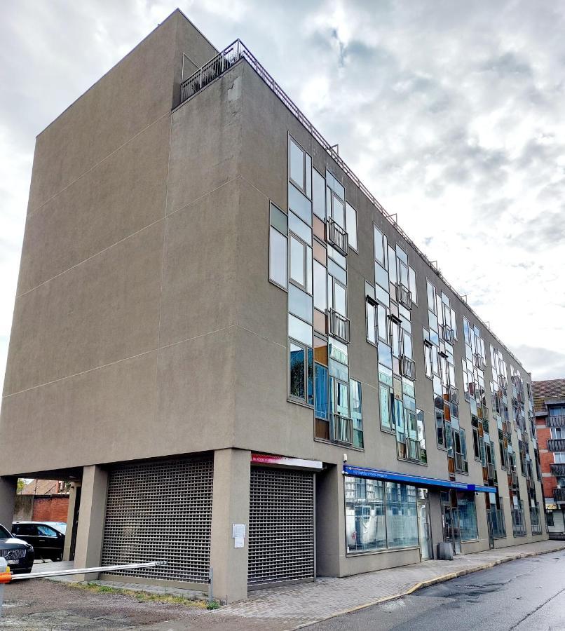 New Apartment,Free Parking In The Center Klaipeda Bagian luar foto